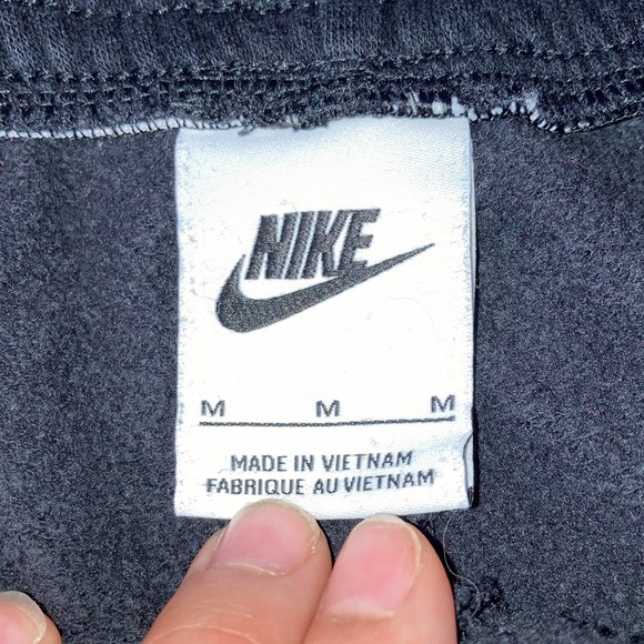 Nike Medium Black Sweatpants - Picture 2 of 4